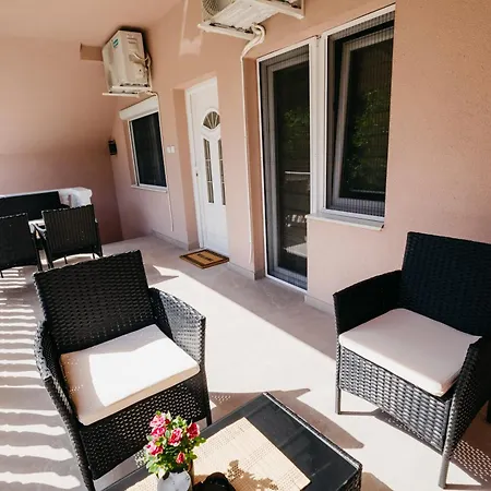 Apartment Ani *